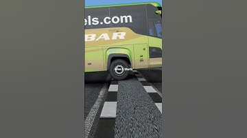 Scania Bus On Devider 😍😍😍 #shorts