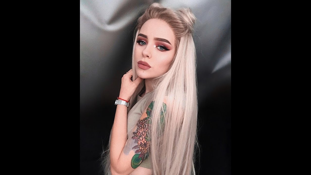 HEAHAIR Natural Looking Ash Blonde Synthetic Lace Front Wig HS0002