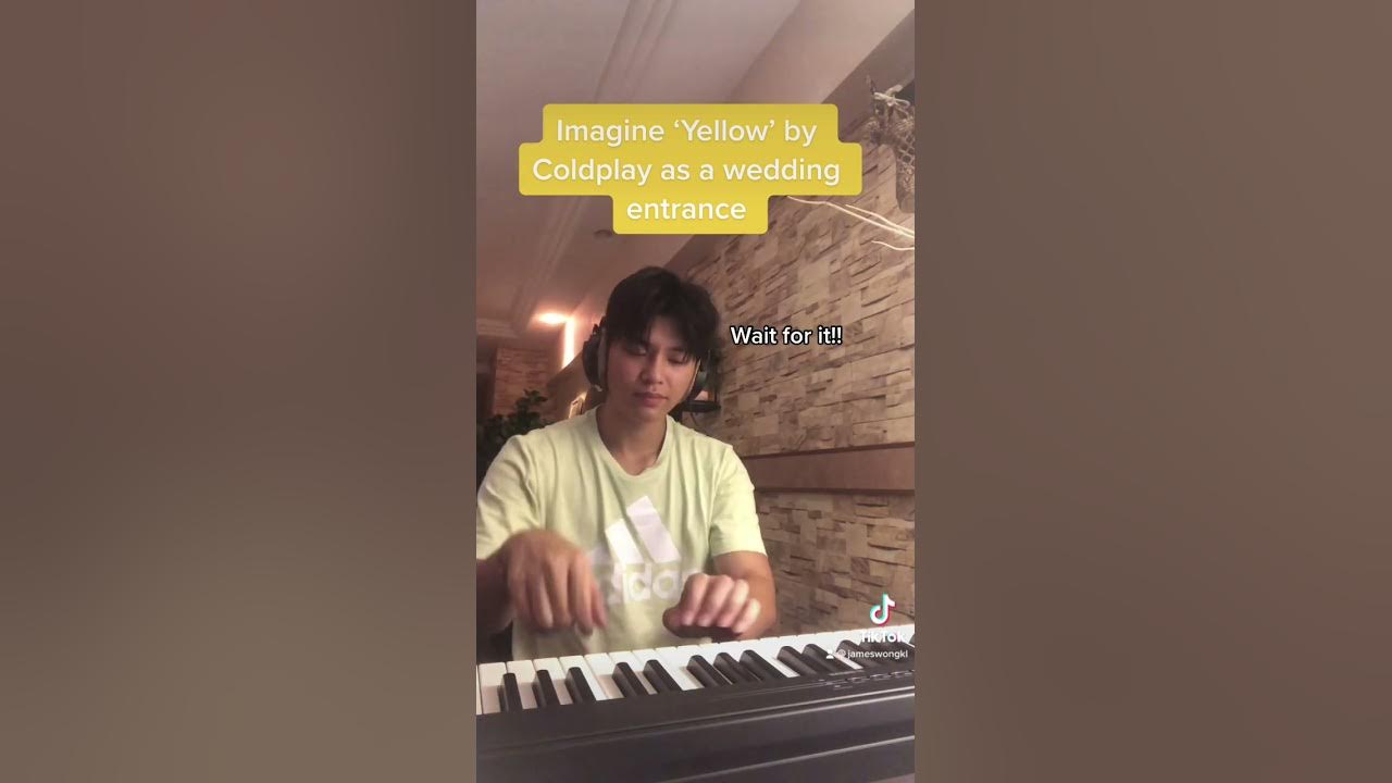 Imagine 'Yellow' by Coldplay as a wedding entrance?!