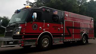 Lake Johanna Fire - Engine 121 Responding Code 3