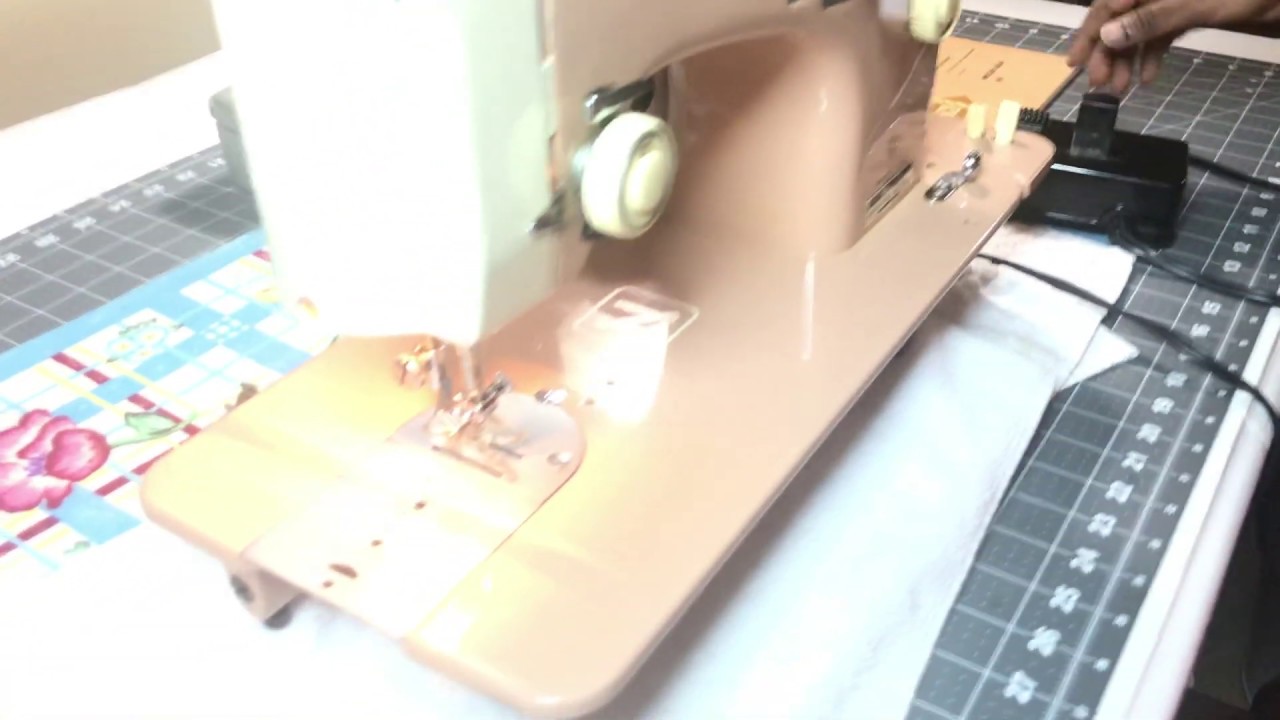 My powerful Necchi Lelia 513 Vintage Sewing Machine YouTube