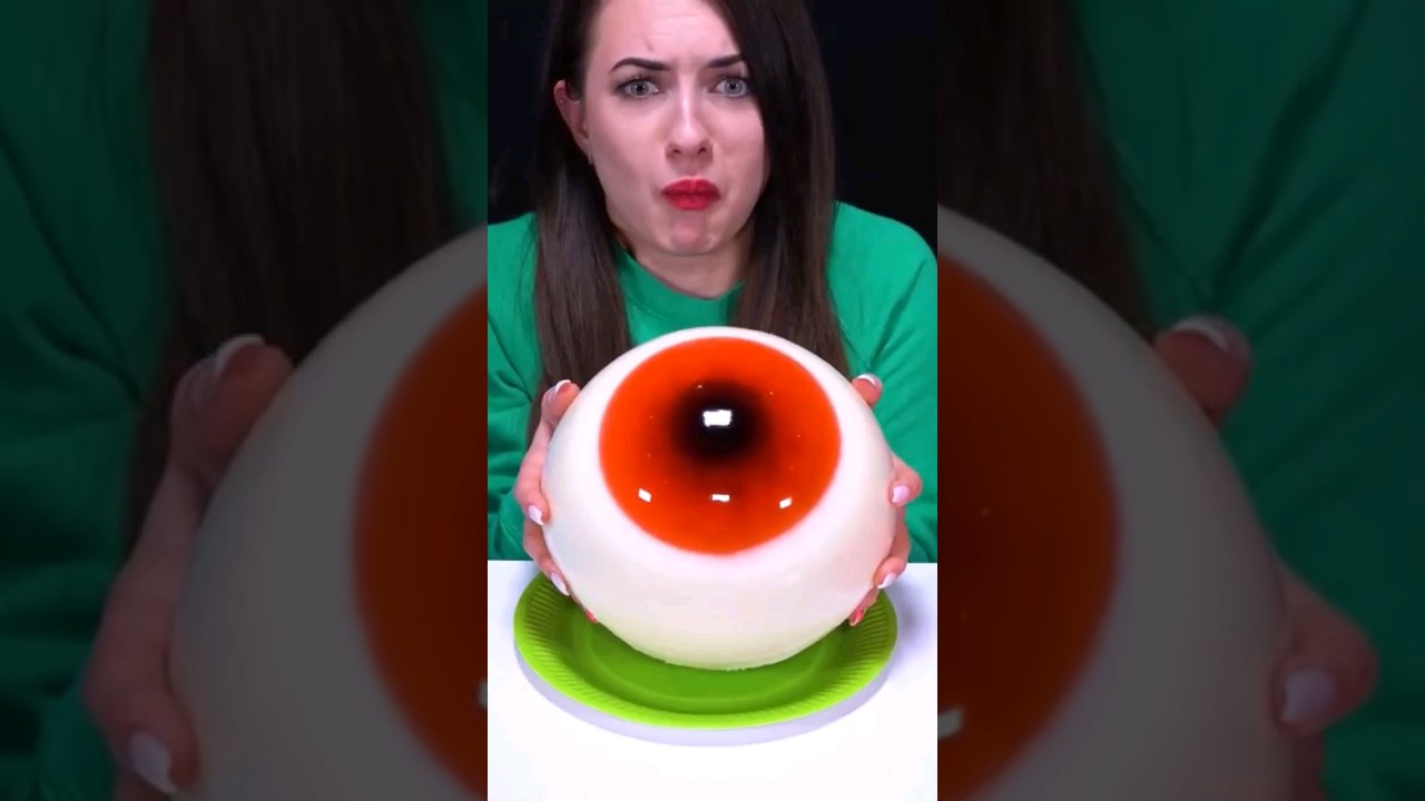 ASMR Giant Gummy Eyeballs Mukbang 