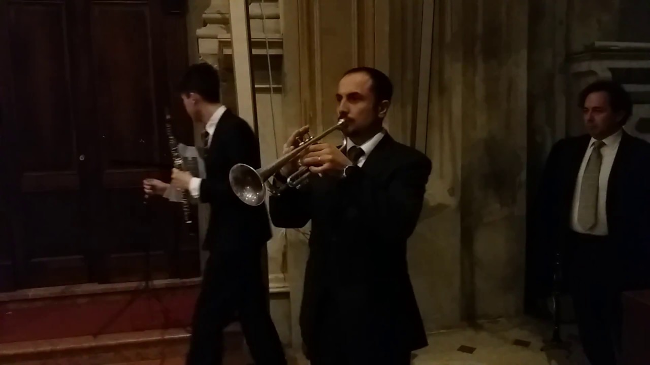 Adeste Fideles - YouTube