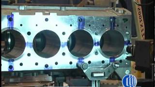 Comau RecogniSense Piston Insertion w COMAU Hollow Wrist