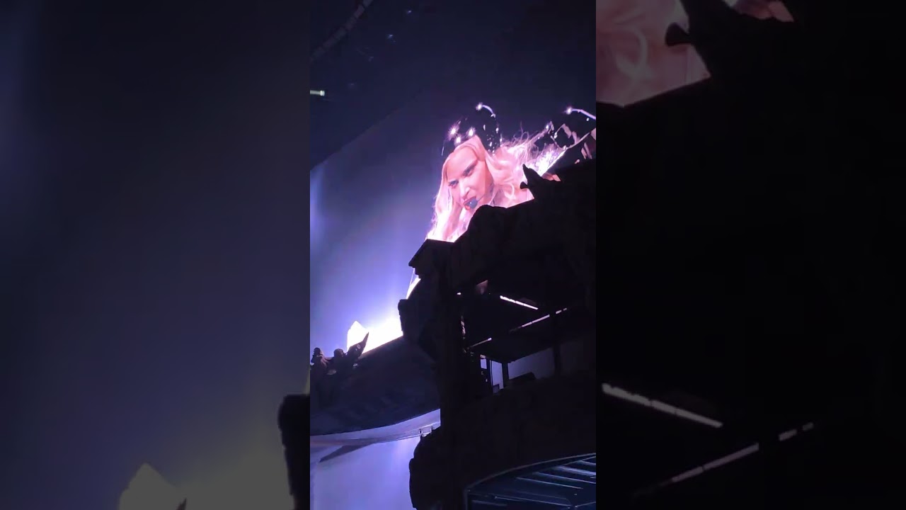 Lady Gaga- Paparazzi -3-4-26 Atlanta night 1    