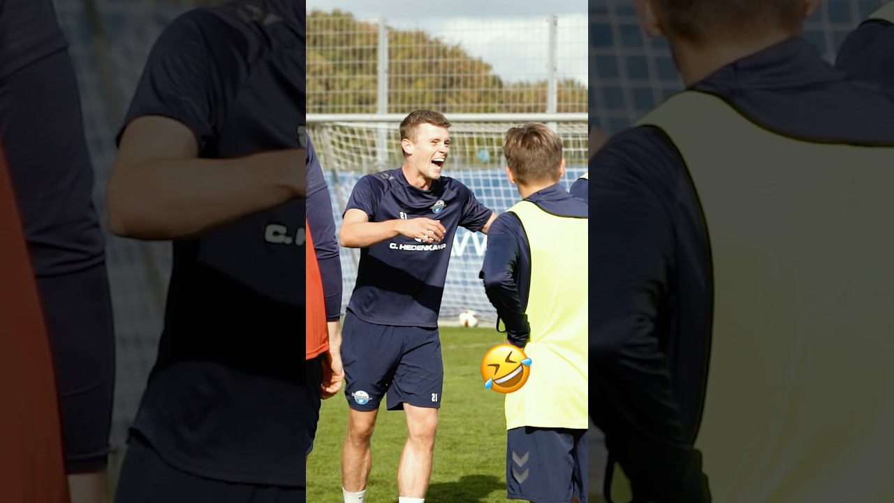 Spontaner Lachflash beim Training 😅