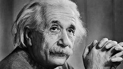 ¿A qué edad empezó a hablar Einstein?