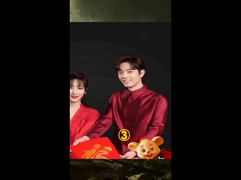 3肖战杨紫跨年夜同台演唱，注意看肖战的表情，就这么爱她吗？