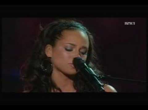 Alicia Keys - Fallin' Live