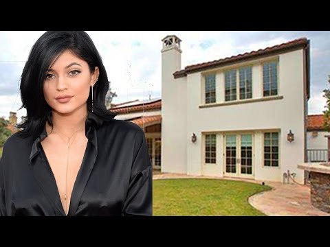 See Pics of Kylie Jenner's New $2.7 Million House | Hollyscoop News