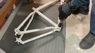 Bottom Bracket Removal – The easy way!