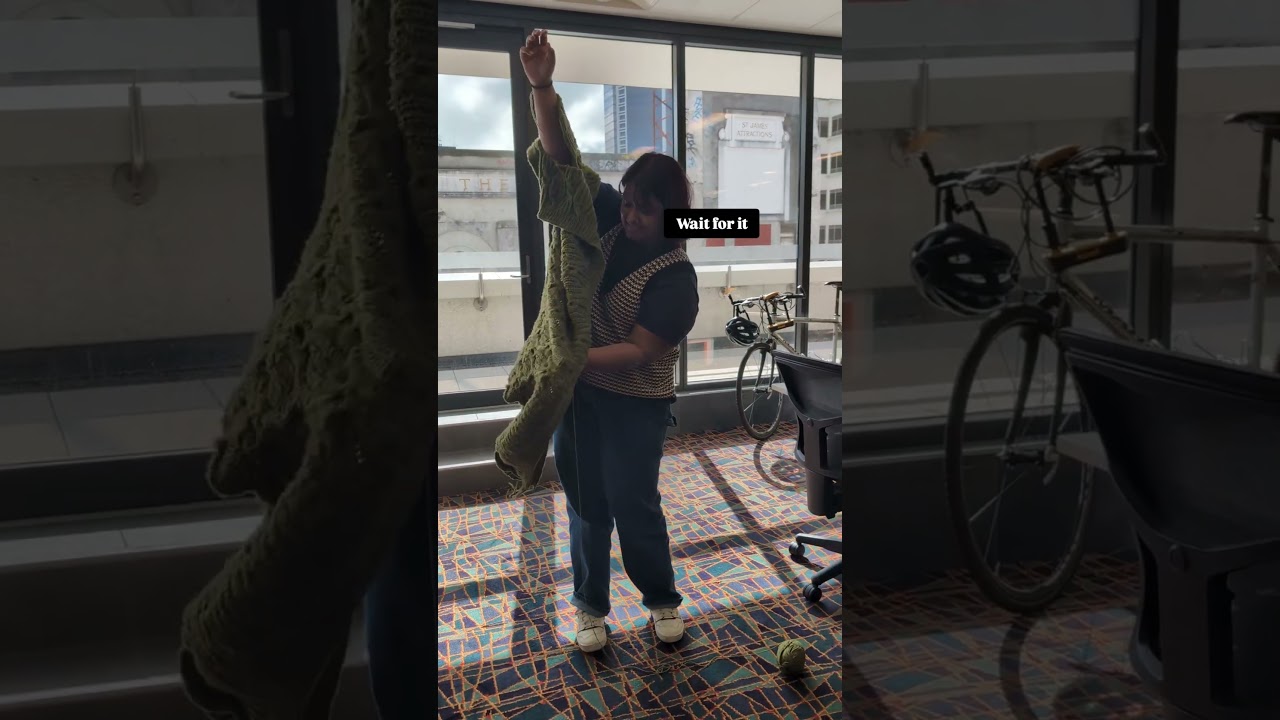 rating my friends on how I correctly they wear my current wip 🌹 part 4 🌹 