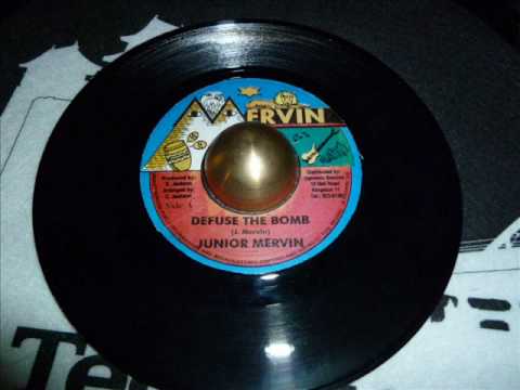 JUNIOR MERVIN - PEOPLE MAKE THE WORLD GO ROUND - YouTube