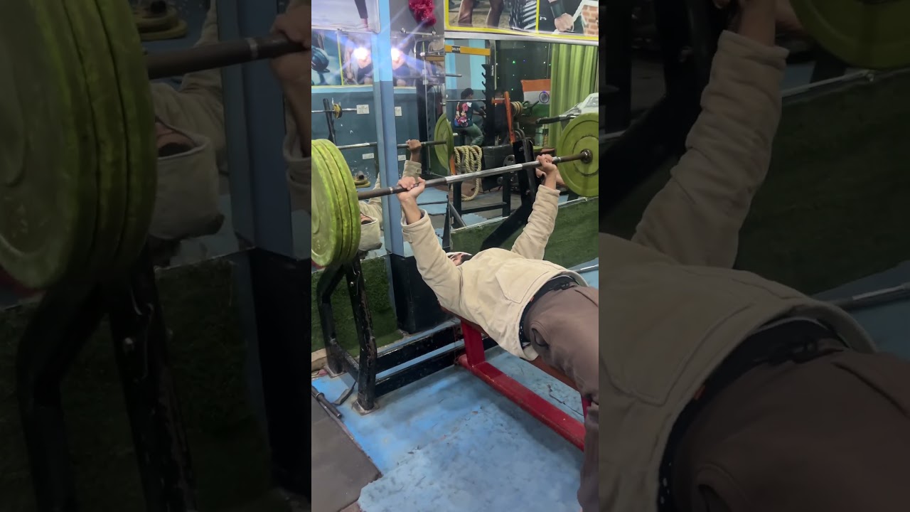 Chest workout 🏋️‍♀️ Today 