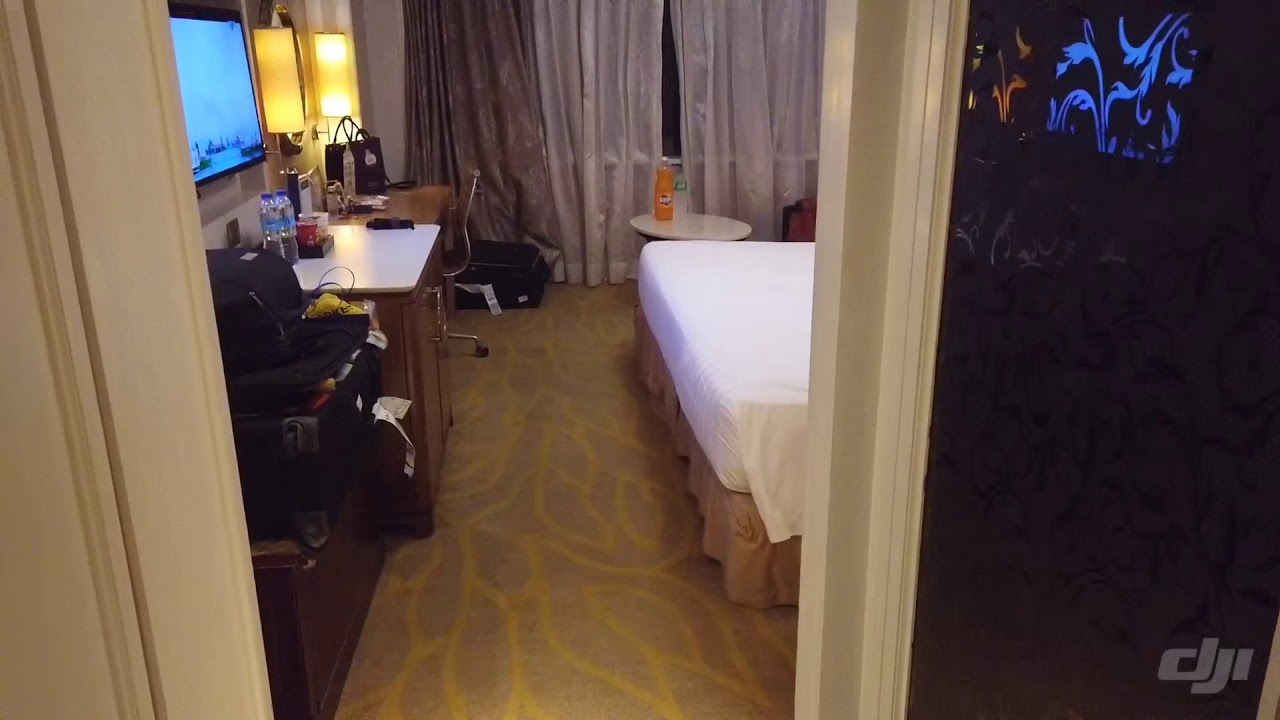 Dusit Thani King Premier Room