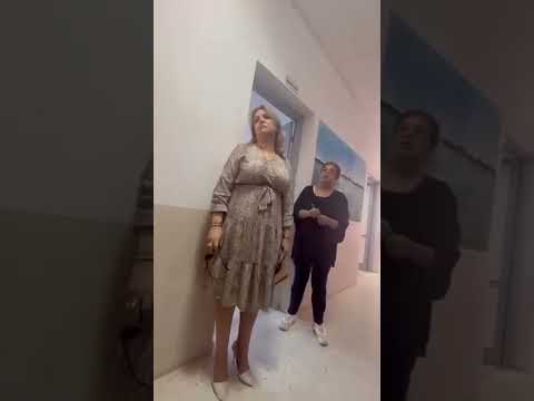 طرد تلميذة من المعهد و السبب