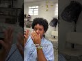 La hija quiere rizos, la mamá ama el alisado y ambas brillan