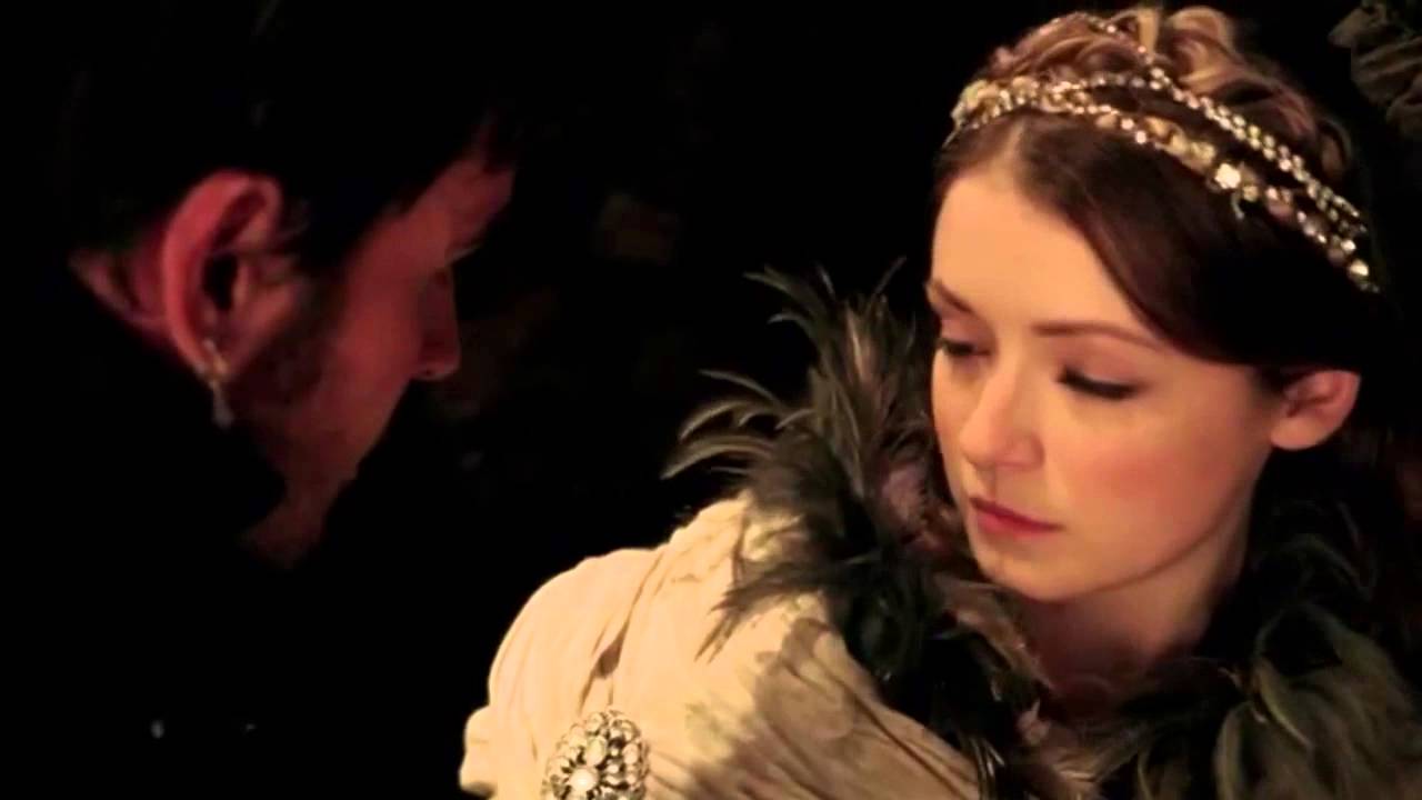 Once upon a time s02e08 Hook lets aurora go