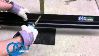 Lawn Edging Slim-Edg - forming by heating it with a torch