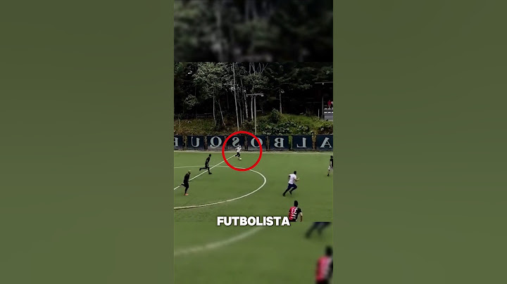 La diferencia entre un profesional y un amateur. #juanfer #quintero #futbol #golazo #crack