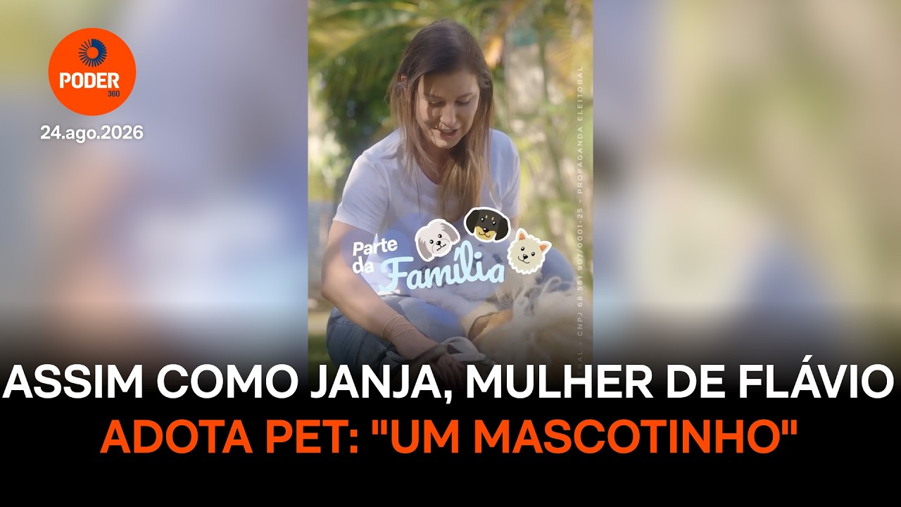 Mulher de Flávio adota cachorro que senador ganhou em comício