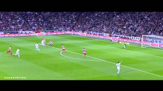 Can I get a sparkle count on that pass from Mesut Özil.mkv