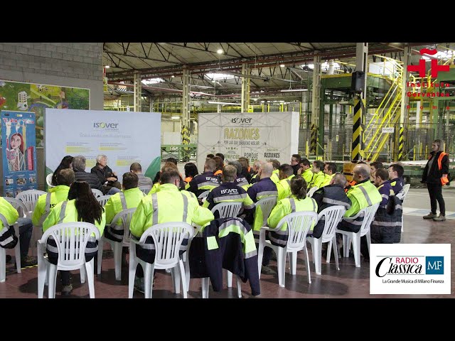 «Los libros, a las fábricas en» en Roma