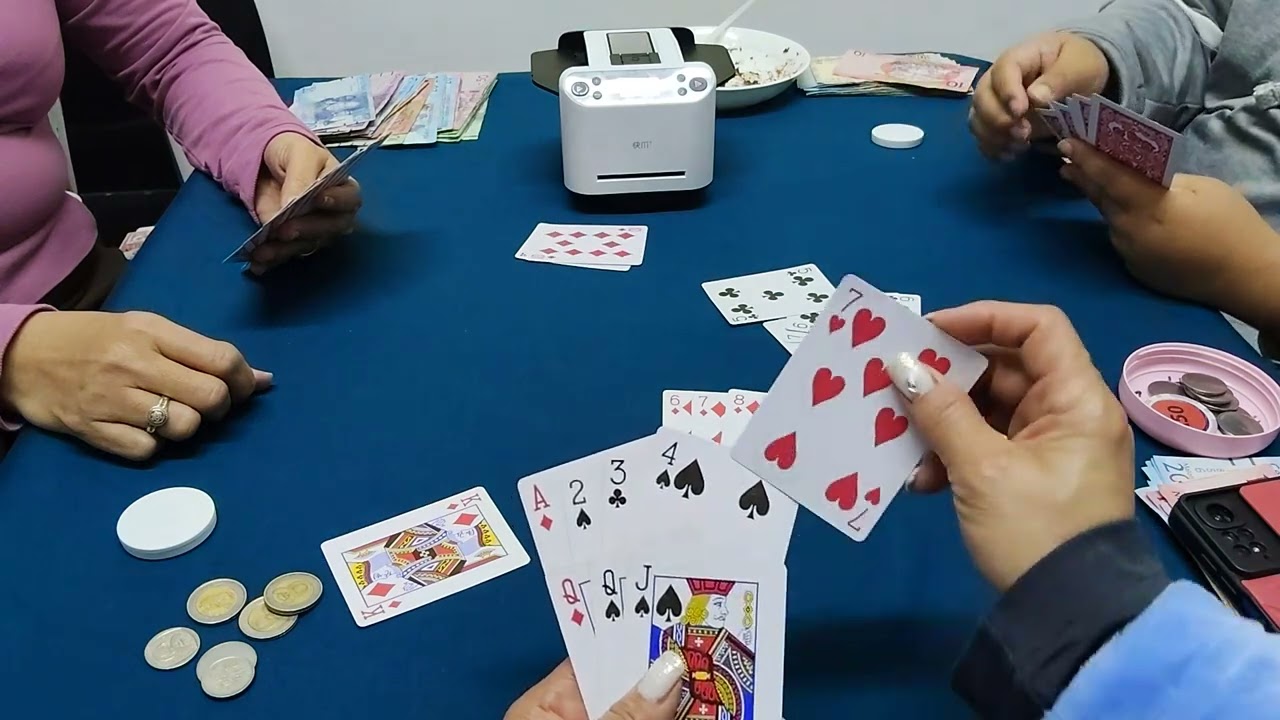 Let's play tong it's 3 Maria's po tayo mga ka tongits