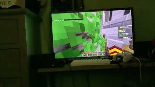 How to glitch out of the map in OITC on zeqa