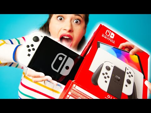 Nintendo Switch OLED Unboxing!