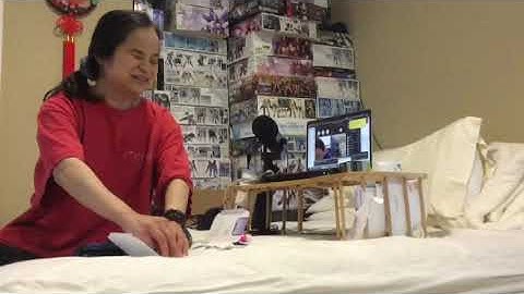 Apple AirTag unboxing with VoiceOver tutorial