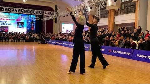 Dmitry Zharkov & Olga Kulikova 迪馬 Waltz show  cc