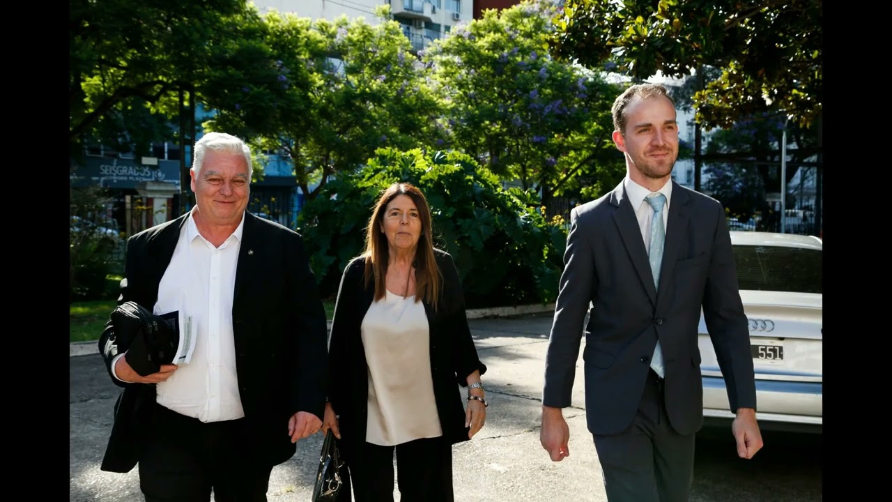 ARTURO LARRABURE, hablo  del documental sobre el secuestro y muerte de su padre en La Vida Mía.