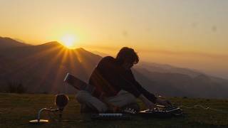 a subtle reset - Ambient Evening Meditations (Guitar and Soft Electronica) screenshot 5