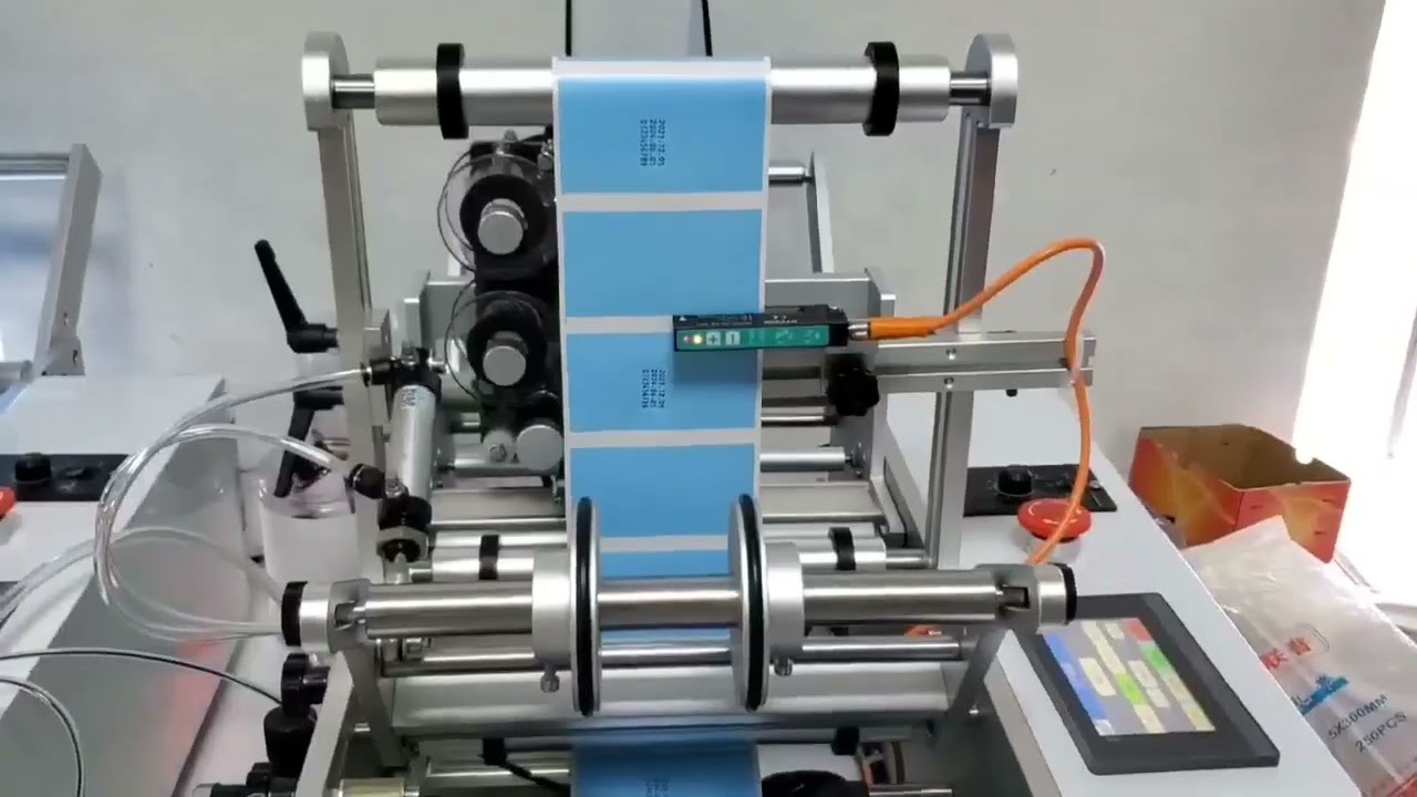 Semi-Auto Labelling machine