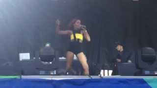 Liquorice - Azealia Banks - Live at Île Soniq