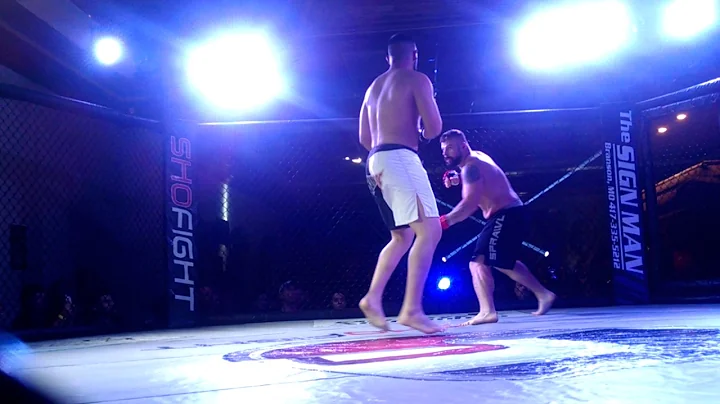 ShoFIGHT: SUMMER SMASH - Eric Favella Vs Kris Dods...