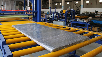 Orbital stretch wrapping machine with a sealing station（bubble wrap）