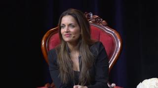 Dr  Shefali at THE HUMAN GATHERING