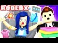 HE WANT'S TO TURN US INTO CLOTHES!! ESCAPE THE LAUNDROMAT IN ROBLOX!