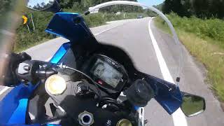 Suzuki GSXR1000 2017 & BMW S1000RR 2020 - Twisties
