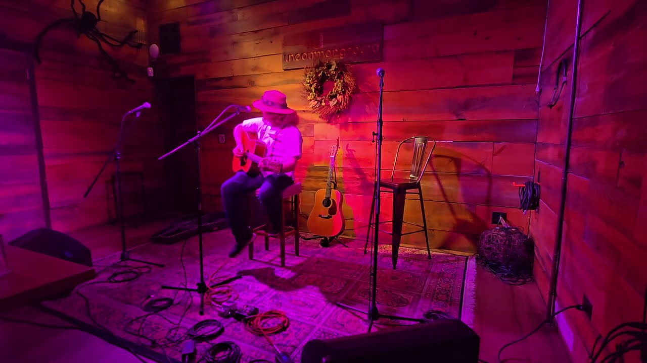 Pat Owen-Leary - Live at Uncommon Ground, Chicago IL 10.16.25