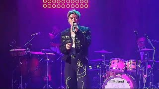 [MV] 《时光你等等我》 - #沙哑大叔「光阴悄然流逝，诸多心愿尚未完成，恳请时光驻足，容我了结人间所有是非」#时光你等等我  #音乐  #抖音MV  #新歌上线  #MV