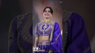 JanhviKapoor steals the spotlight with a breathtaking grand entry #ramcharan #janvikapoor #peddi