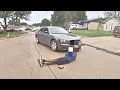 Houston Cop Shoots Fleeing Robbery Suspect Armed With a Gun