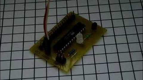 ATmega8 2 color LED blink