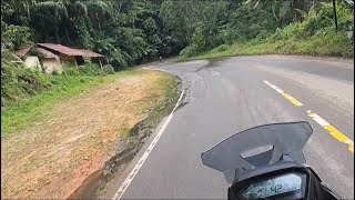 Jalur mempawah-landak lewat tikungan sehaq