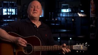 Watch Christy Moore Fairytale Of New York video