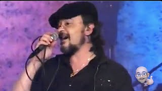 Video thumbnail of "Nomadi "Dipende" (Jarabe de Palo) - Radio Italia Live 03.04.2009"