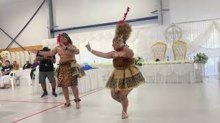 Video thumbnail of "Afio Ane Loa . Siva Samoa"